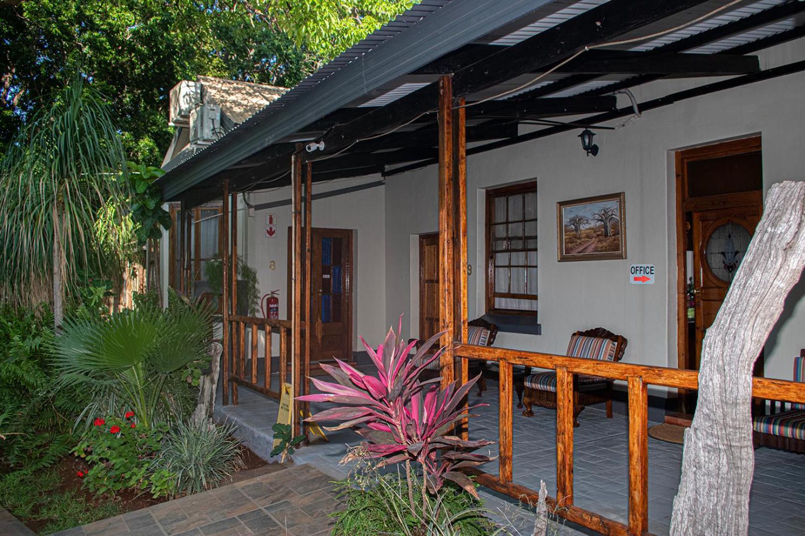 Dei Gratia Guest House Musina Esterno foto