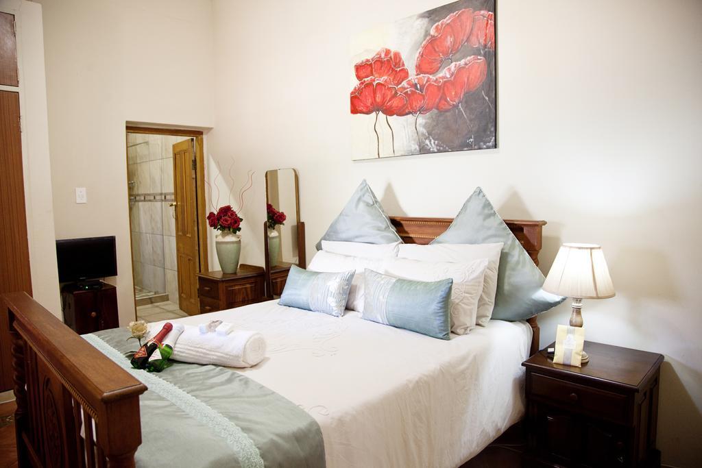 Dei Gratia Guest House Musina Esterno foto