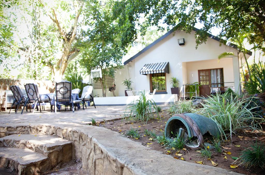Dei Gratia Guest House Musina Esterno foto